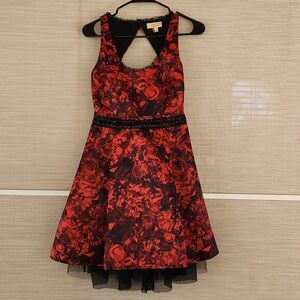 Princess Vera Wang red and black junior's size 1 formal dress